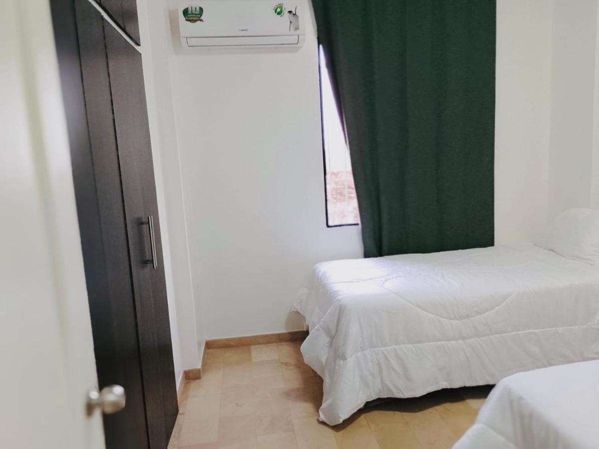 Large 2-Bedroom Apartment, Close To The American Consulate Guayaquil Zewnętrze zdjęcie
